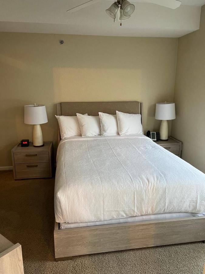 Washburn Hotel Suites Topeka Eksteriør billede